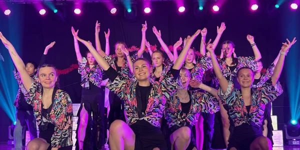 F8D70A70-C483-43A9-96B2-7021BD138F62